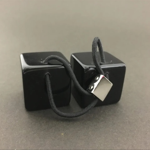 AUTH Louis Vuitton 2 Piece Set LV Logo Rhinestone Hair Cube Accessories - Picture 6 of 8